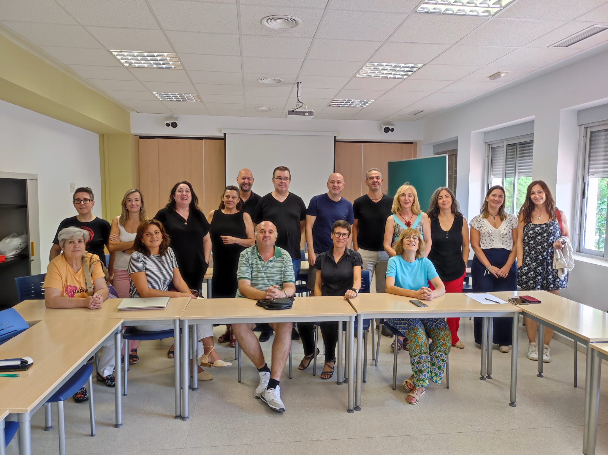 lees-senior-caceres-01